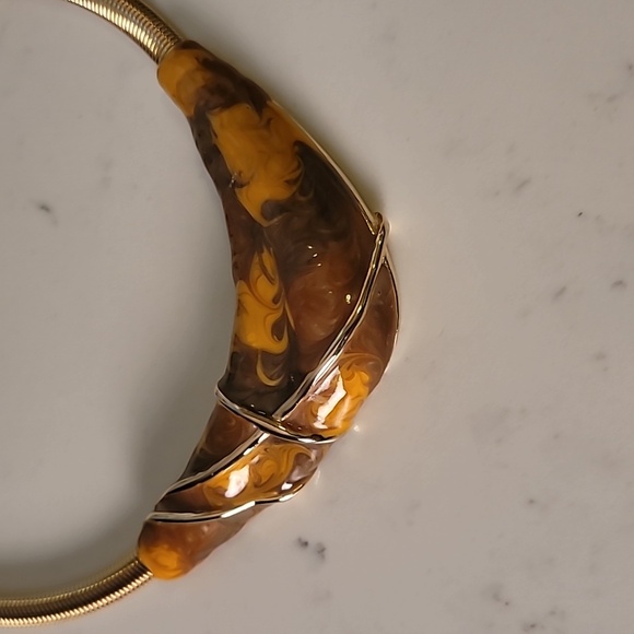 Vintage Gold Tone Omega Necklace Bracelet and Earrings Set - Picture 4 of 11